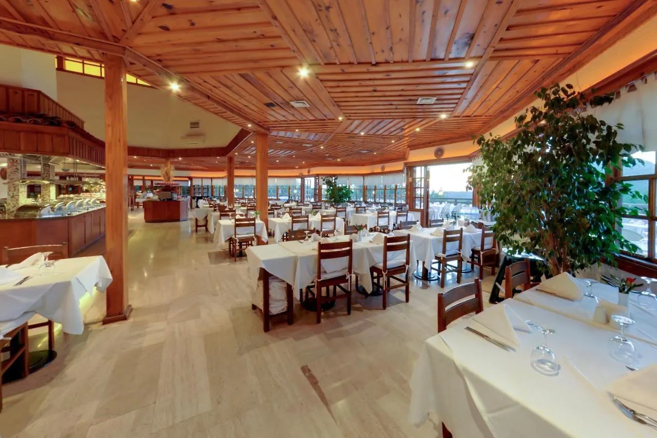 Montana Pine Resort Oludeniz 4*,